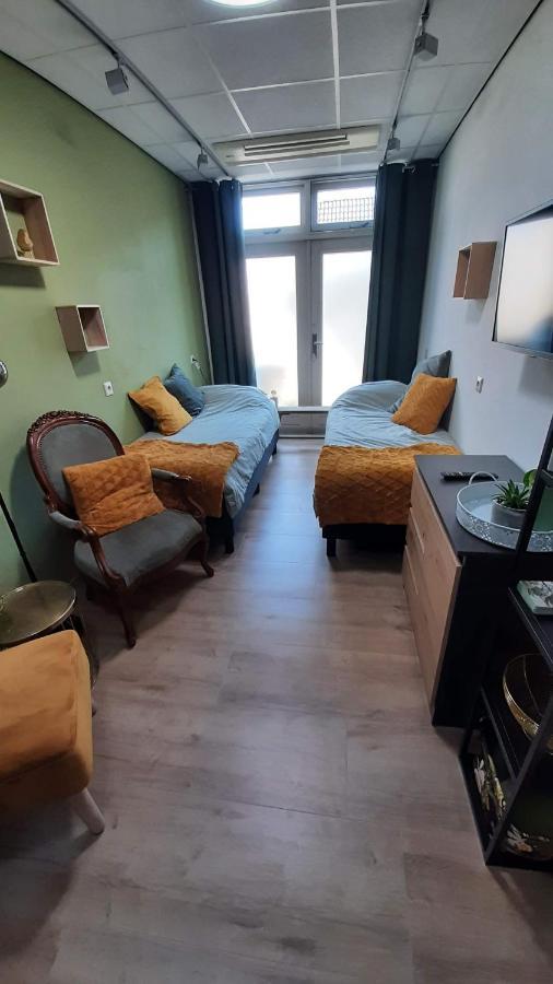 B&B Nummer 1 Sommelsdijk Eksteriør bilde